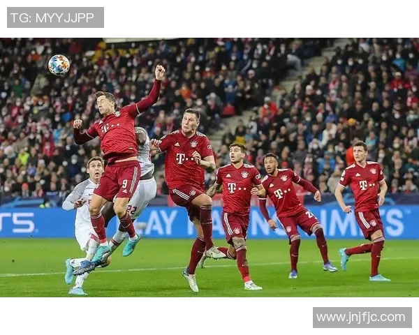 拜仁慕尼黑：德甲赛场的统治者，豪取连胜无敌者