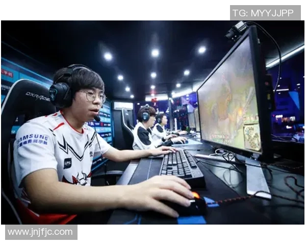 独家解析：JDG战队心理素质对比与比赛表现的深度关系分析